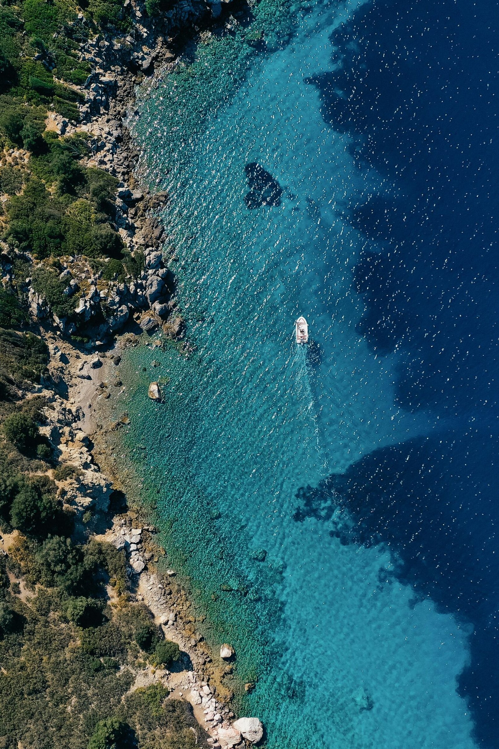 Paros & Naxos — Paros vs Naxos: The Choice That Cha