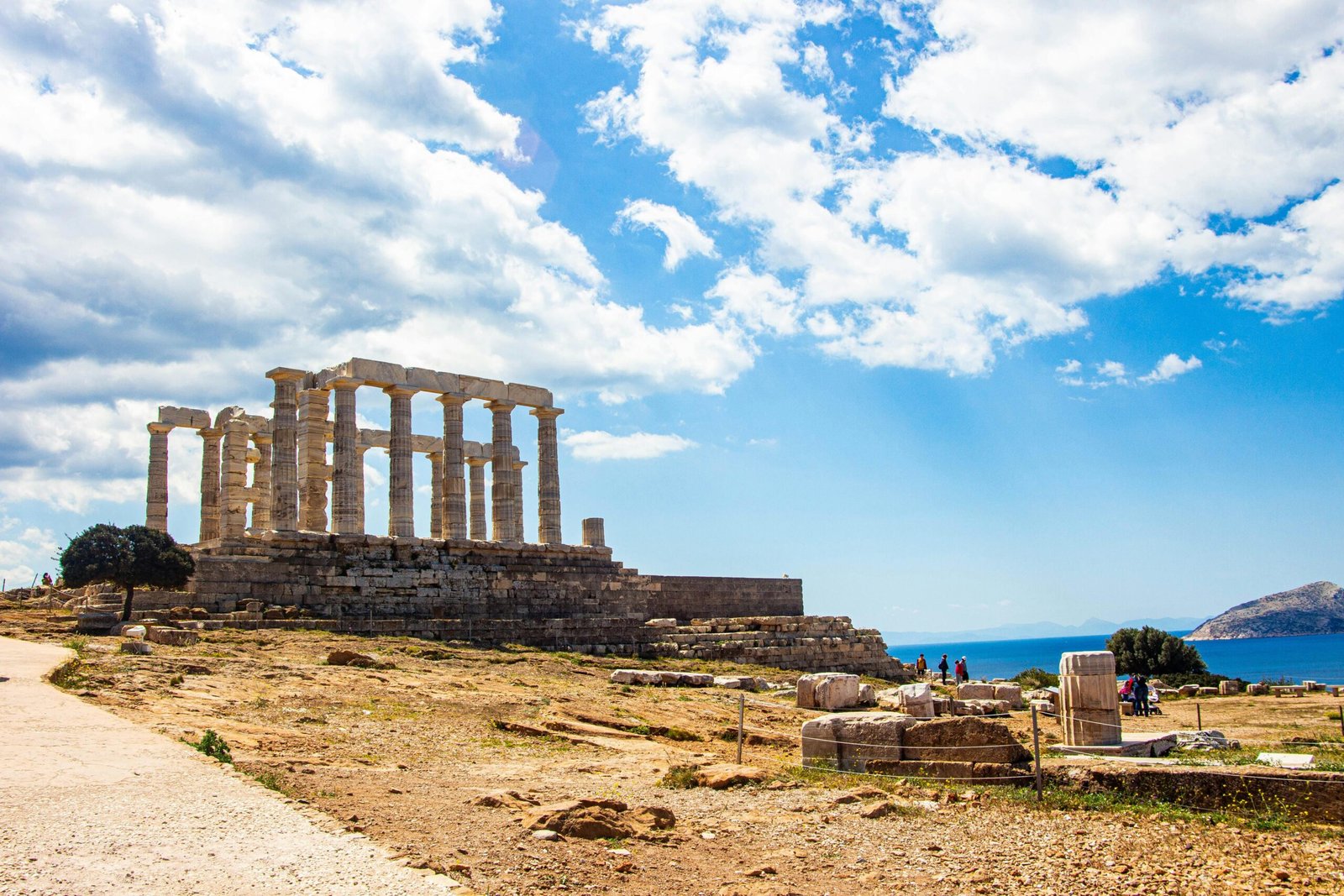 Greece in Summer — What Most Travelers Get Wrong About