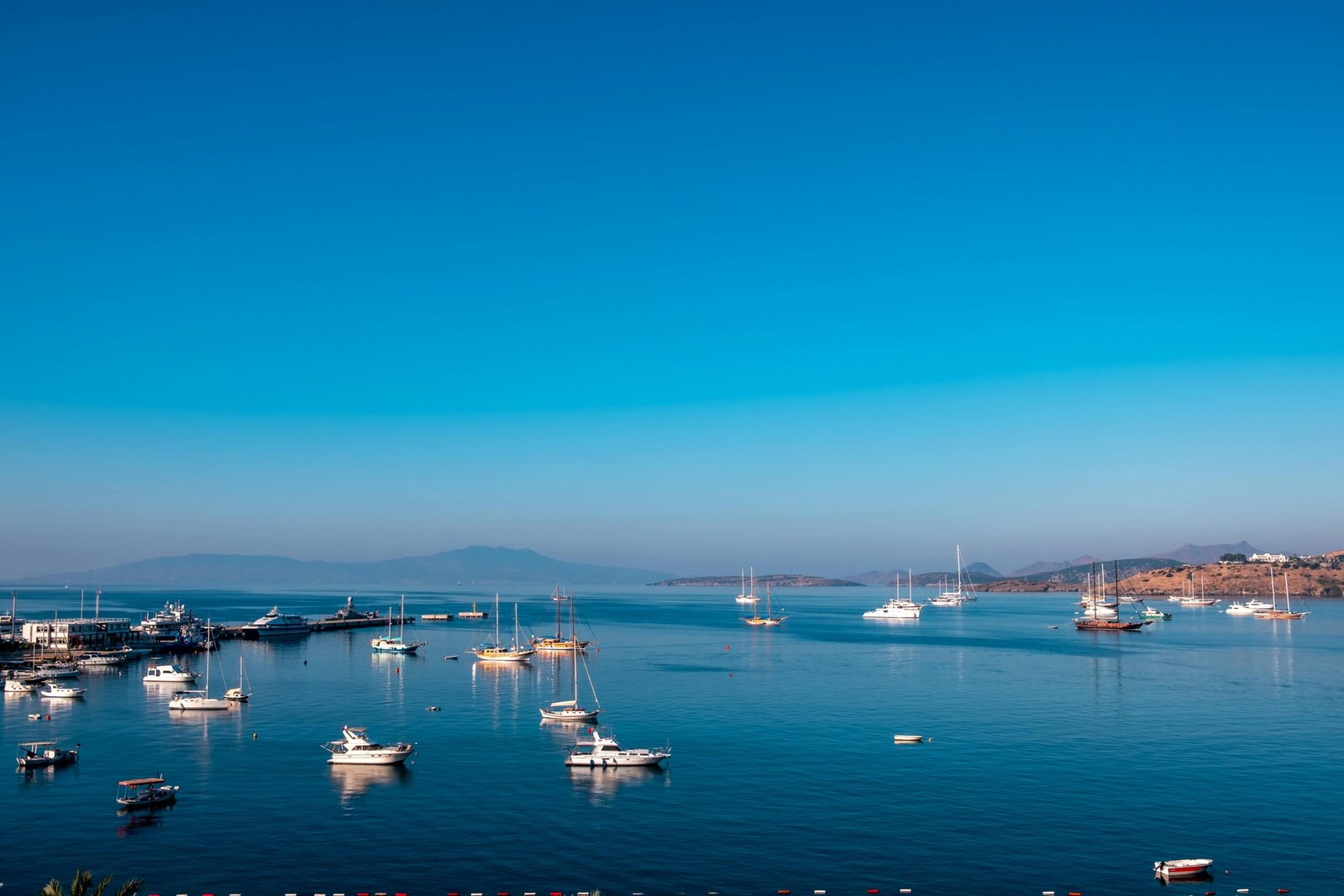 Paros & Naxos — Paros vs Naxos: The Choice That Cha